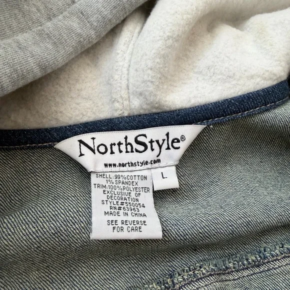 NorthStyle Denim Jacket with Gray Hood - Picture 4 of 6
